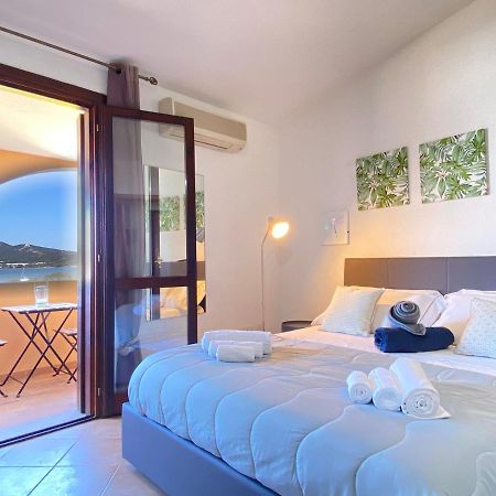 Homey Experience - Navy Sea View Apartments Olbia Exterior foto