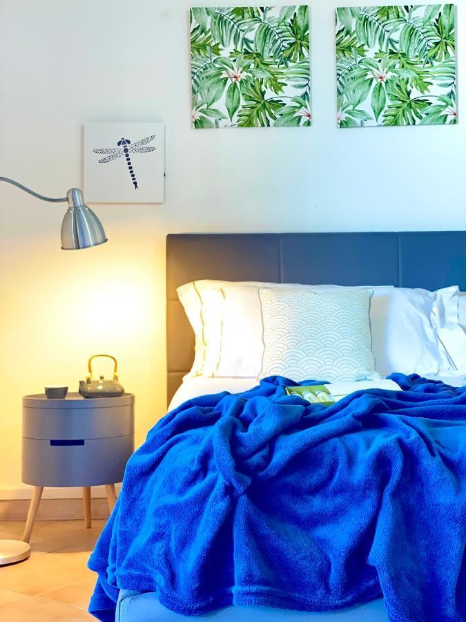 Homey Experience - Navy Sea View Apartments Olbia Quarto foto