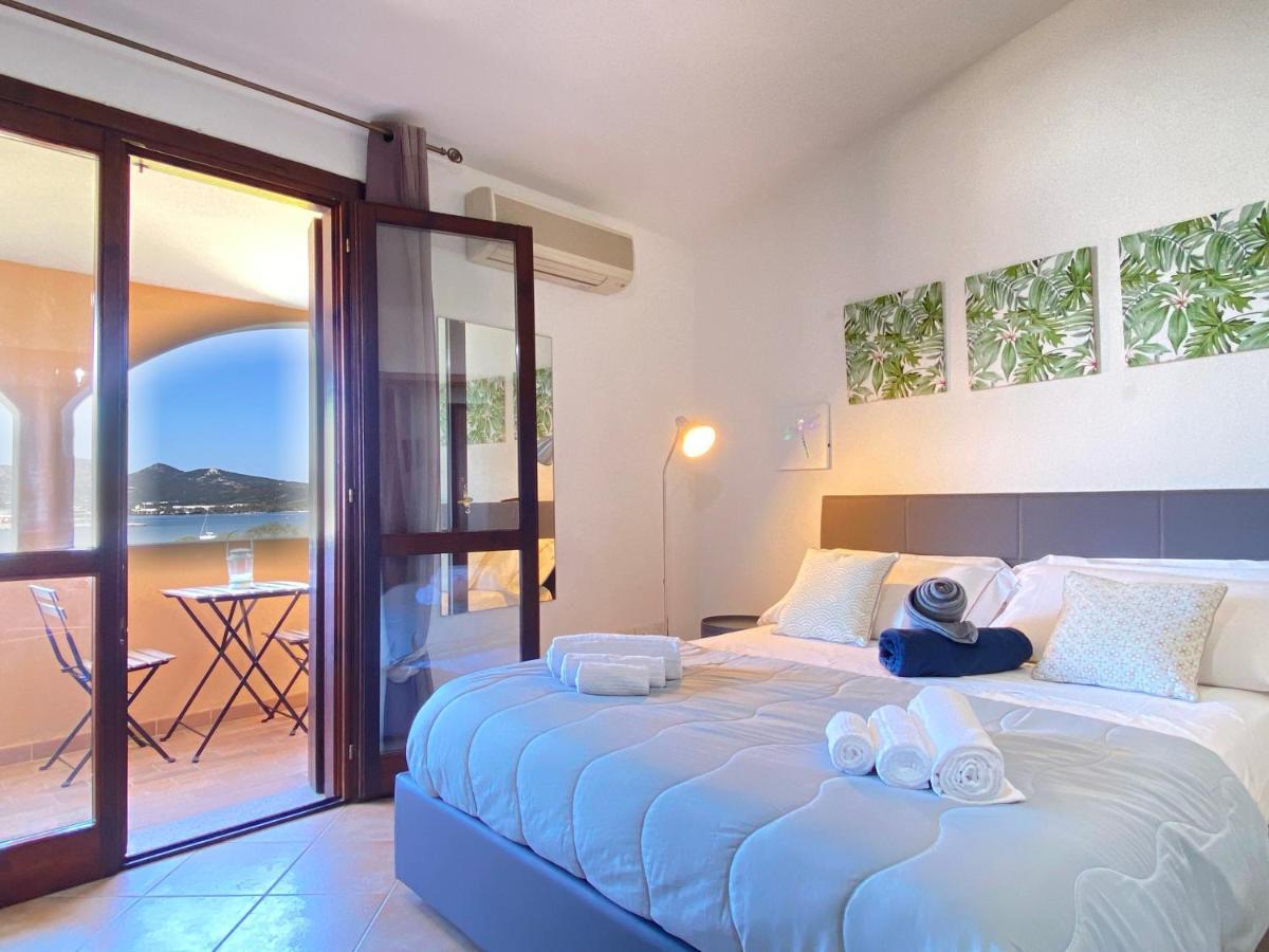 Homey Experience - Navy Sea View Apartments Olbia Exterior foto